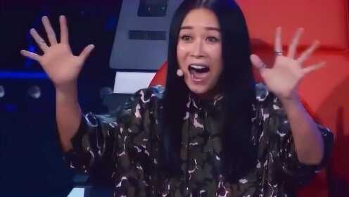 那英现场呼唤观众，你为何不张嘴？