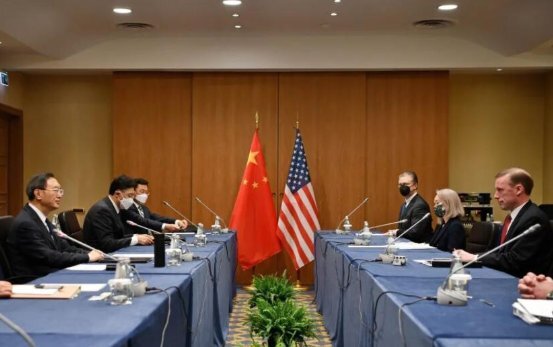 中美商务部长通话，深化合作，共谋发展