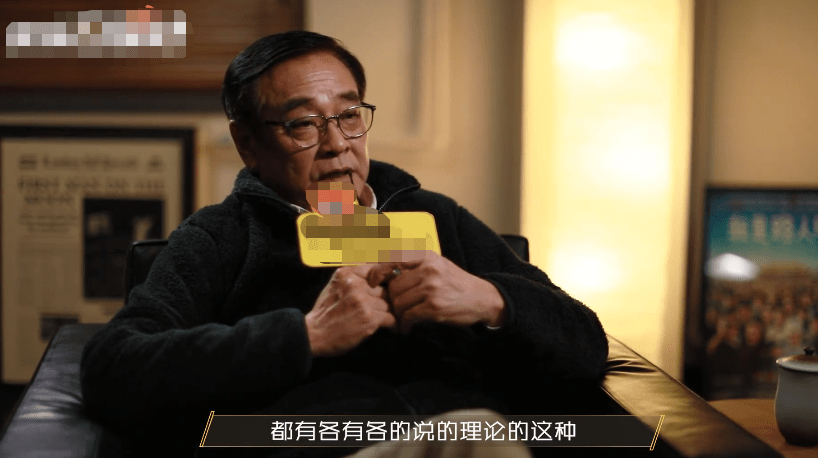 雷军面对AI配音恶搞的三个表情回应