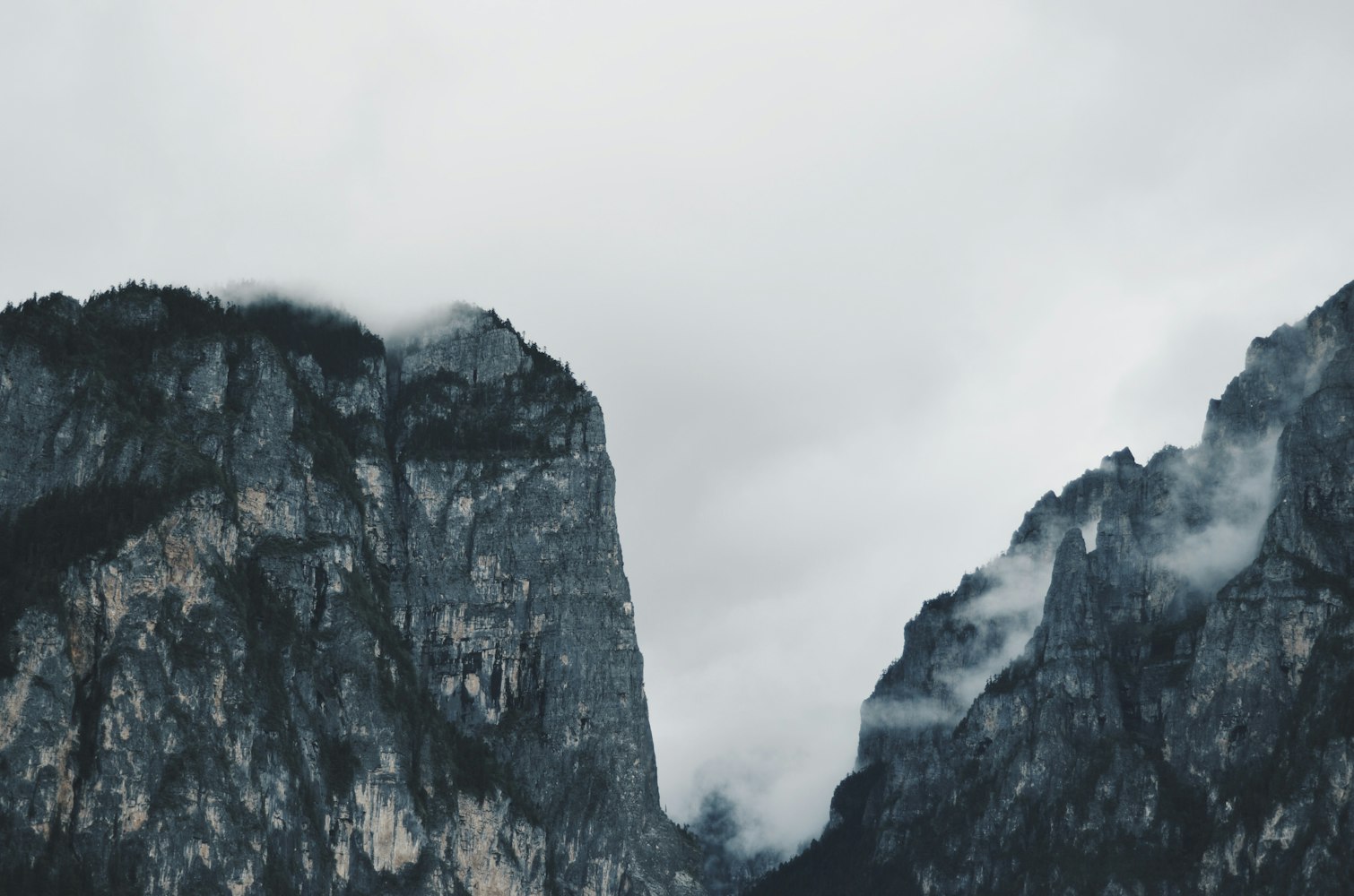 被困玉龙雪山，一次失温的惊险经历